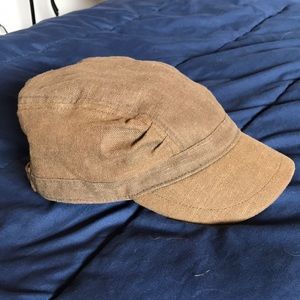 Element hreenish brown military style hat.